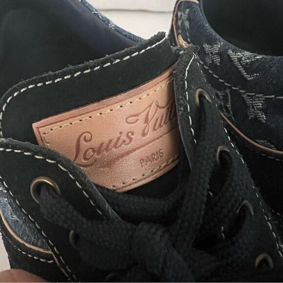 Louis Vuitton Kids Denim Logo Sneakers Size 32 (US 1) - Picture 9 of 10